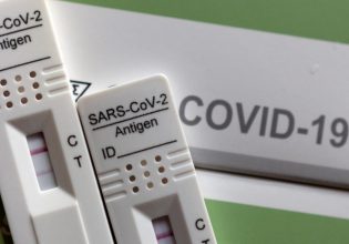 ΕΟΔΥ: Πάνω από 500 νέες εισαγωγές με Covid-19 και 14 θάνατοι – Αυξάνονται τα κρούσματα γρίπης