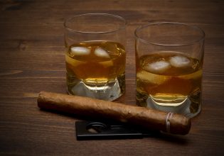 Πώς το κόστος ζωής έσκασε τη φούσκα των σπάνιων ουίσκι