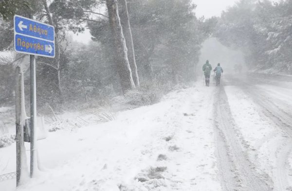 Χειμωνιάτικος καιρός… για μία ημέρα – Πότε θα χιονίσει και στην Πάρνηθα