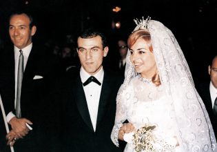 Μίμης Δομάζος – Βίκυ Μοσχολιού: Η πρώτη ματιά, οι 30.000 ακάλεστοι και οι ζημιές στη Μητρόπολη Αθηνών