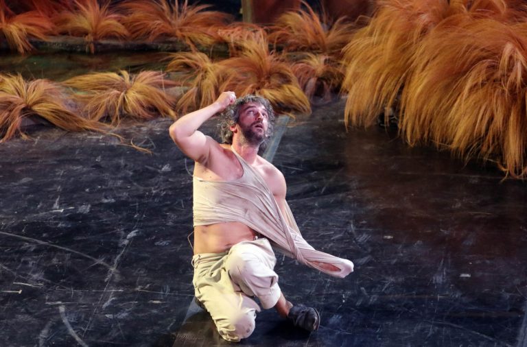 Αμετανόητος παρά τις αντιδράσεις ο Άρης Σερβετάλης για τις αμβλώσεις: Δεν κρίνω το πρόσωπο αλλά την πράξη