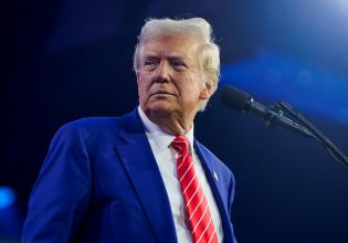 Ο Τραμπ απειλεί να αλλάξει την ισορροπία ΕΕ και ΗΠΑ σε εμπόριο και αμυντικές δαπάνες [γράφημα] 