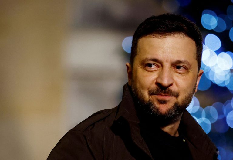 Βολοντίμιρ Ζελένσκι: Κάλεσε τους συμμάχους του να τηρήσουν τις υποσχέσεις εφοδιασμού όπλων προς την Ουκρανία