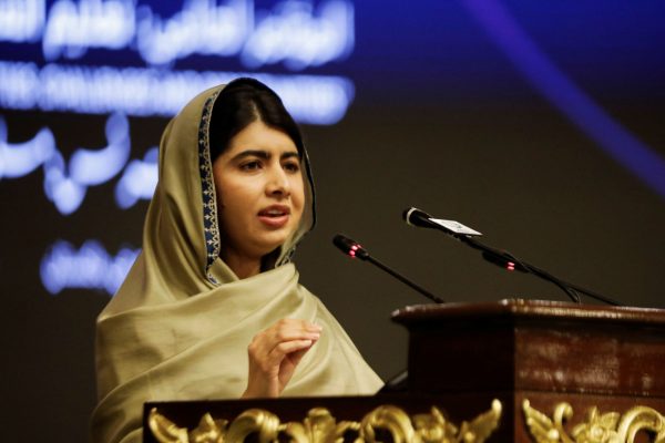 Μαλάλα Γιουσαφζάι: Καλεί για μη νομιμοποίηση της εξουσίας των Ταλιμπάν στο Αφγανιστάν – «Κρύβουν τα εγκλήματα»