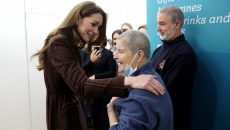 Κέιτ Μίντλετον: «Μοιάζει με την πριγκίπισσα Νταϊάνα» – Η εξομολόγηση καρκινοπαθούς που την αγκάλιασε