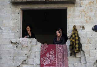 Tatreez: Στον Λίβανο γυναίκες από την Παλαιστίνη ράβουν εικόνες μιας πατρίδας που δεν είδαν ποτέ