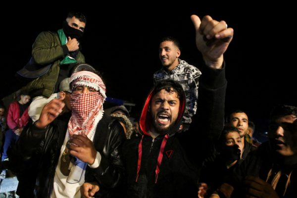 Εκεχειρία στη Γάζα: Πανηγυρισμοί από Παλαιστίνιους για την κατάπαυση πυρός