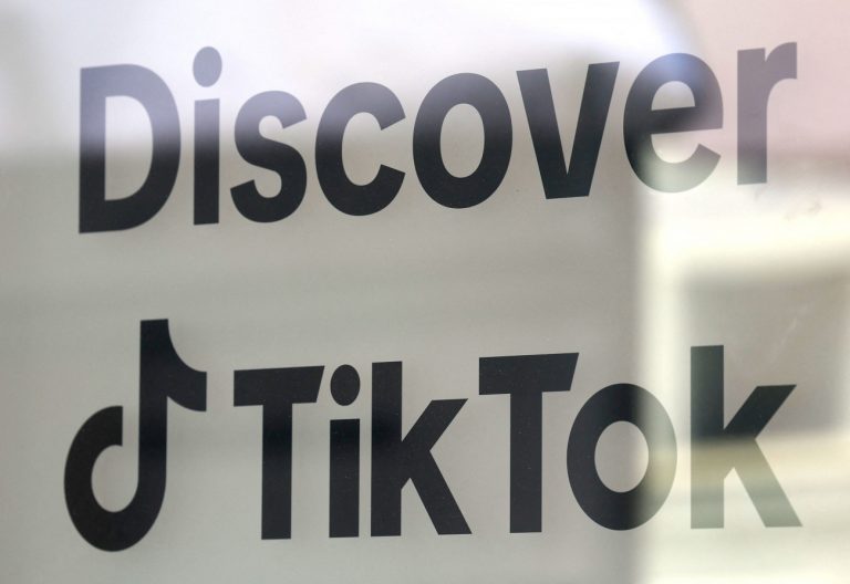 Tik Tok: Θα μπορούσε ο Τραμπ να γίνει ο σωτήρας του; – Αντίστροφα μετρά ο χρόνος για την παύση της εφαρμογής