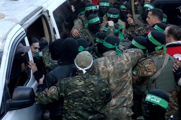 Χαμάς: «Δεν σχεδιάζει να πάει πουθενά» – Πώς είναι η κατάστασή της μετά από 15 μήνες πολέμου στη Γάζα