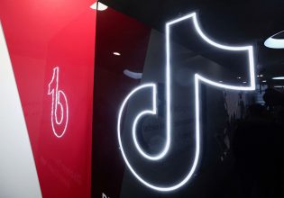 Δώστε μας το μισό TikTok να γλιτώσετε δασμούς, λέει ο Τραμπ στην Κίνα