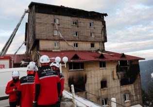 Τουρκία: Πολλά παιδιά ανάμεσα στους 76 νεκρούς της φωτιάς
