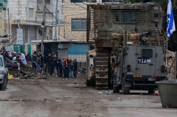 Δυτική Όχθη: Δύο ακόμη νεκροί Παλαιστίνιοι – Συνεχίζεται η επιχείρηση του Ισραήλ, τι λένε οι IDF