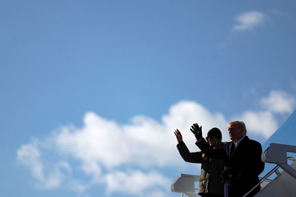 Ποιοι Simpsons; – Η σλοβενική τηλεόραση είχε προβλέψει το μέλλον της Μελάνια Τραμπ πριν 32 χρόνια