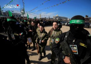 Ισραήλ: Χιλιάδες διαδηλωτές απαιτούν να εφαρμοστεί πλήρως η συμφωνία κατάπαυσης του πυρός