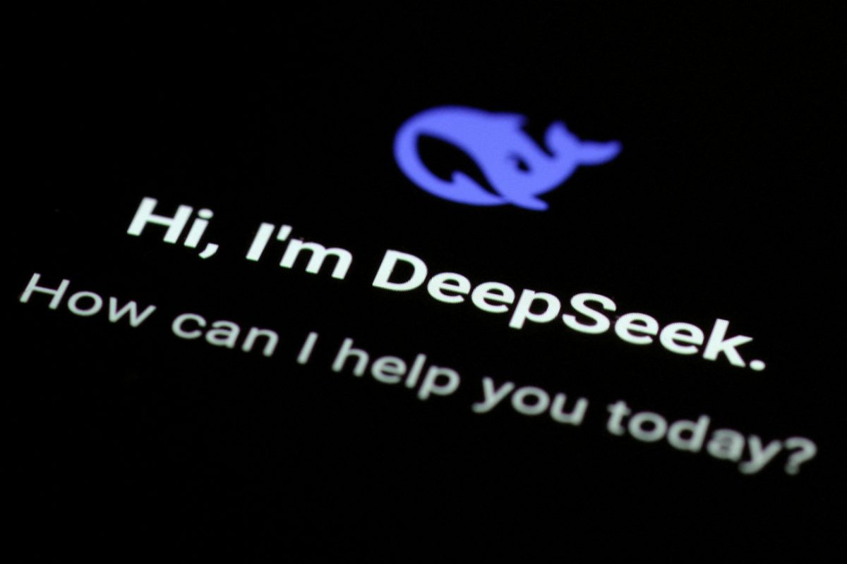 Η DeepSeek έγινε ξαφνικά το χρυσό παιδί της κινεζικής ΑΙ (Reuters)