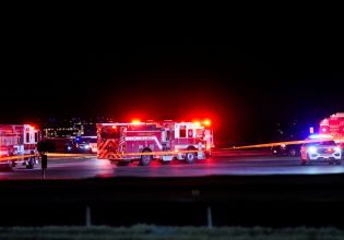 Ουάσιγκτον: Όλα όσα ξέρουμε μέχρι στιγμής για την συντριβή αεροσκάφους μετά από σύγκρουση με ελικόπτερο