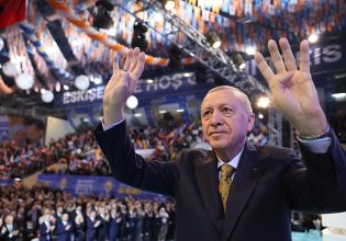 Νέο παραλήρημα Ερντογάν: Η  Θεσσαλονίκη είναι το ένα σύνορο του Εσκισεχίρ, το άλλο είναι η Κριμαία