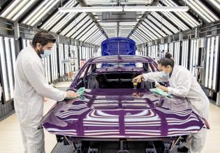 Την μείωση δασμών για αυτοκίνητα από τις ΗΠΑ εισηγείται η BMW