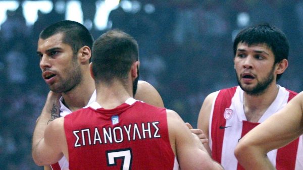 Σπανούλης, Πρίντεζης και Τόμιτς υποκλίθηκαν στον Παπανικολάου για το ιστορικό ρεκόρ στη Euroleague