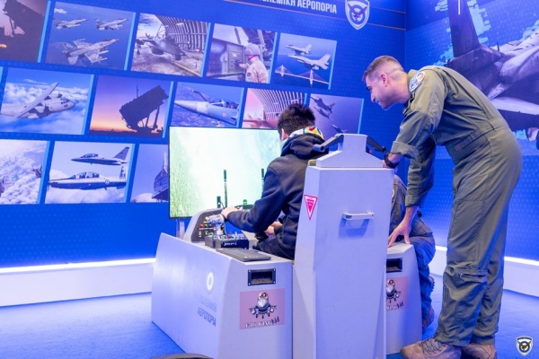 Ο Δήμος Παπάγου-Χολαργού και η Πολεμική Αεροπορία σας προσκαλούν σε μια μοναδική εμπειρία πτήσης