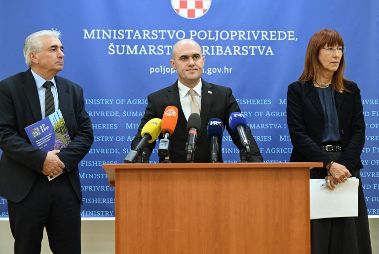 Κροατία: Παραιτήθηκε ο αντιπρόεδρος της κυβέρνησης εξαιτίας βίντεο που τον δείχνει να πυροβολεί