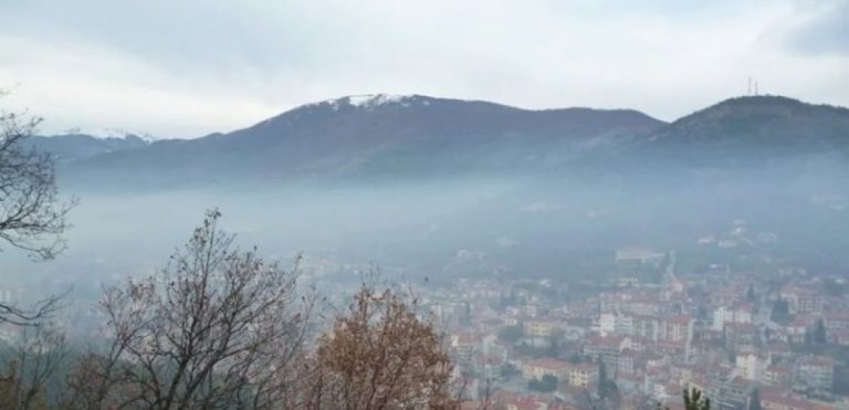 Ένα ολιστικό σχέδιο για την αντιμετώπιση της αιθαλομίχλης θέλει ο Δήμαρχος Ιωαννιτών