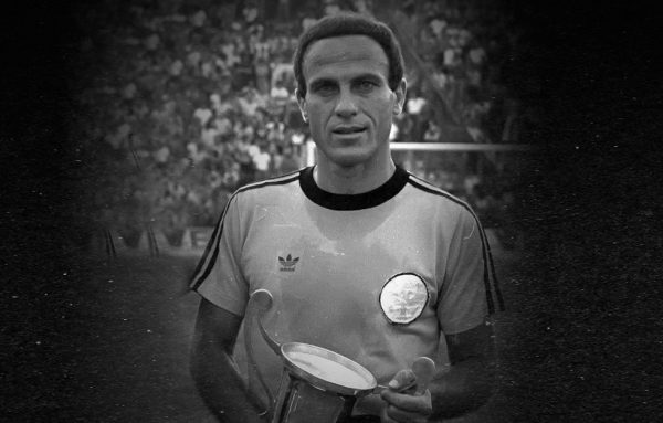 ΑΕΚ για Δομάζο: «Θα τον θυμόμαστε για το πάθος, τις αξίες και την αγάπη του για το ποδόσφαιρο» (pic)