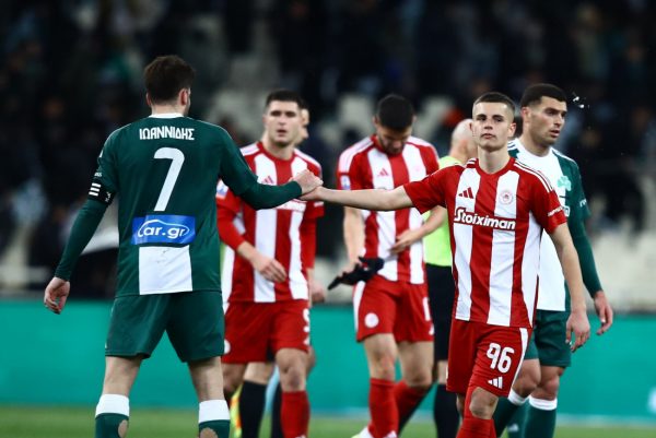 Ο συντηρητικός Παναθηναϊκός, ο συγκρατημένος Ολυμπιακός και ο αδικημένος ποδοσφαιριστής