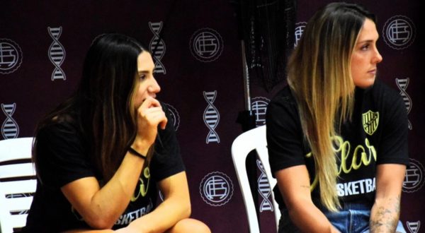 Καταγγελία-σοκ στην Αργεντινή: Παίκτριες ομάδας μπάσκετ βιντεοσκοπήθηκαν τη στιγμή που έκαναν μπάνιο!