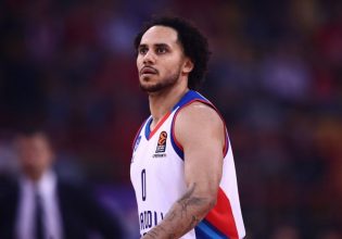 Κανονικά στην αποστολή της Εφές για Ολυμπιακό οι Λάρκιν και Πουαριέ