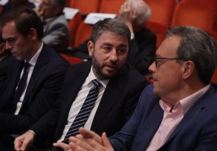 Ο μαγικός αριθμός της προεδρικής εκλογής – ΠΑΣΟΚ και ΣΥΡΙΖΑ ερίζουν για τις… κεντροαριστερές ψήφους