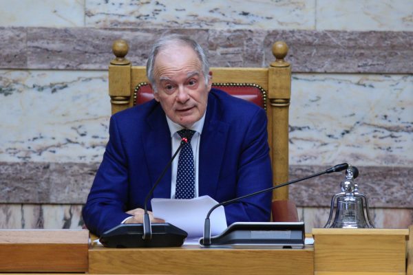 Εκλογή ΠτΔ: Εγκώμια για Τασούλα από Κικίλια και Κεραμέως