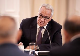 Βορίδης: Ευθυγραμμισμένη με τη δική μας η μεταναστευτική πολιτική Τραμπ – «Σωστός» και για τη woke ατζέντα