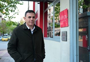 Καραμέρος: Επικίνδυνος λαϊκισμός τα σόου που στήνει ο Άδωνις Γεωργιάδης κάθε φορά που επισκέπτεται νοσοκομεία