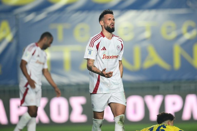 H ελπιδοφόρα εμφάνιση του Βέλντε και οι προσδοκίες του Ολυμπιακού