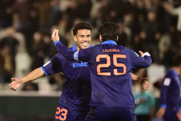 Athens Kallithea – Βόλος 2-0: Τρίποντο – «χρυσάφι» με Σοΐρι και Ντεμέτριους