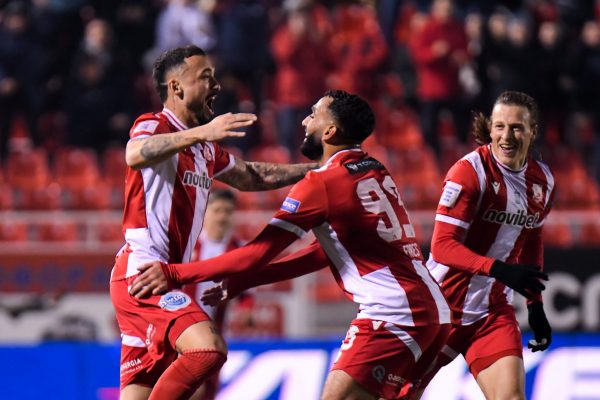 Πανσερραϊκός – Λαμία 2-0: Μεγάλη νίκη των «λιονταριών»