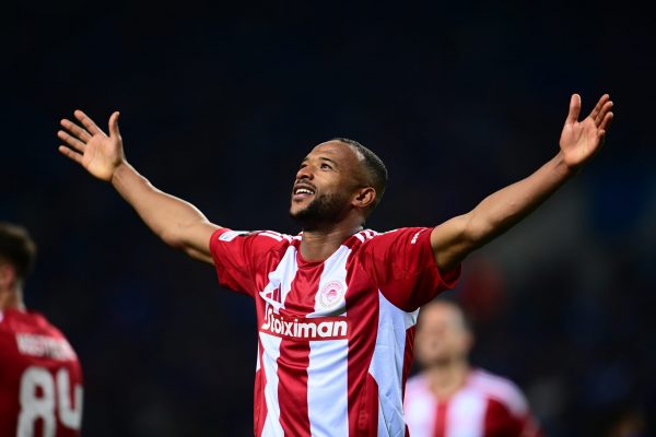 Πόρτο – Ολυμπιακός 0-1: «Τρέλανε» την Ευρώπη ο Θρύλος και έφυγε για top-8 (vid)