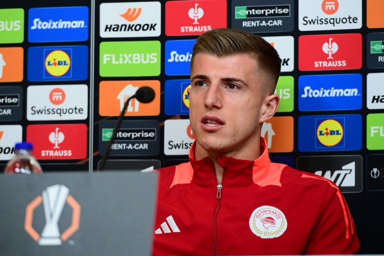 Κοστίνια ενόψει Καραμπάγκ: «Έχουμε τεράστιο κίνητρο και θέληση» (vid)