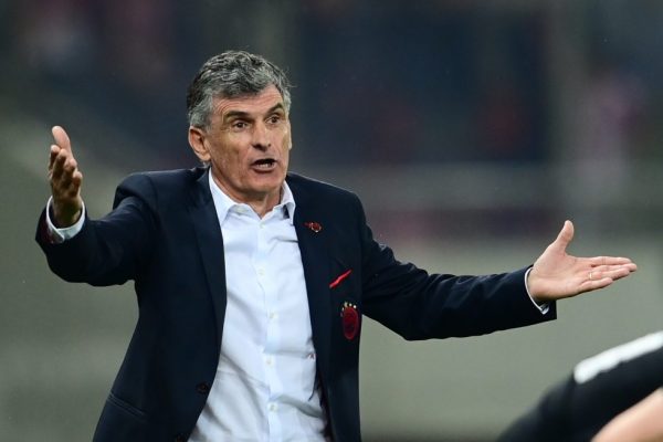 Μεντιλίμπαρ: «Οι οπαδοί του Ολυμπιακού με κάνουν κάθε φορά να κοκκινίζω»