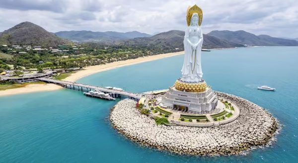 Τα 15 ψηλότερα αγάλματα στον κόσμο – Πού βρίσκονται (εικόνες)