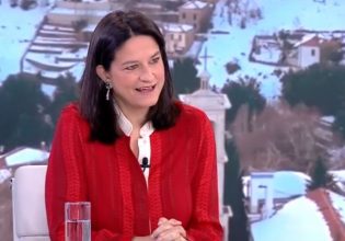 Κεραμέως για κατώτατο μισθό: «Στόχος της κυβέρνησης να πάει στα 950 ευρώ μέχρι το 2027»