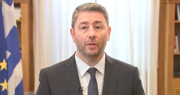 Ανδρουλάκης για ΠτΔ: Με αίσθημα ευθύνης και σεβασμό στο κύρος του θεσμού προτείνω τον Τάσο Γιαννίτση