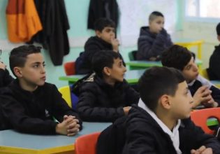 Δυτική Όχθη: Περίπου 50.000 παιδιά κινδυνεύουν να χάσουν την πρόσβασή τους στην εκπαίδευση άμεσα