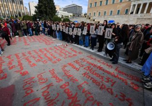 Τα Τέμπη, το βαθύ ρήγμα στην κοινωνία και η αναντιστοιχία πολιτικού συστήματος και λαϊκών διαθέσεων