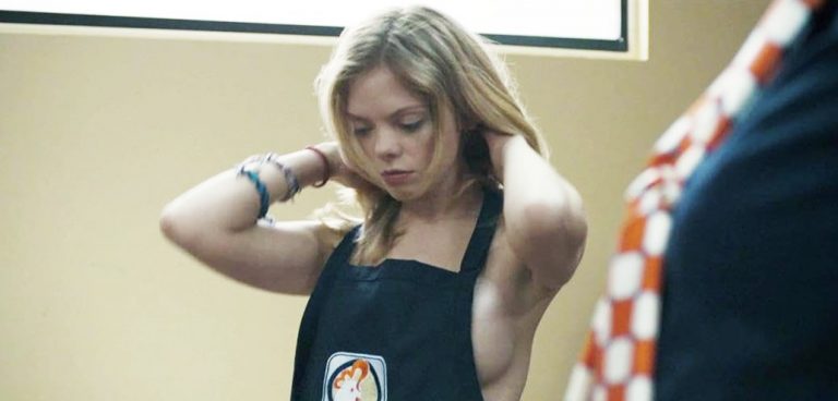 Πώς μια διεστραμμένη φάρσα σε αλυσίδα fast food οδήγησε στην ταινία «Compliance»