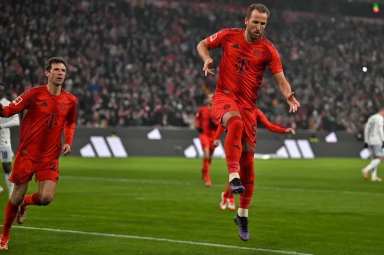 Μπάγερν Μονάχου – Χόφενχαϊμ 5-0: «Πάρτι» και ξανά στο +4