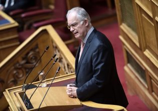 «Πυρά» του ΠΑΣΟΚ για τις επιχορηγήσεις Τασούλα