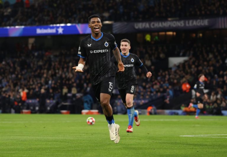 Με την πλάτη στον τοίχο η Σίτι: 0-1 η Κλαμπ Μπριζ στο φινάλε του ημιχρόνου (vid)