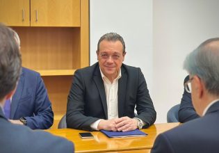 Ο Φάμελλος συναντήθηκε με την Ελληνική Ένωση Τραπεζών – «Ο ΣΥΡΙΖΑ καταθέτει προτάσεις που κάνουν καλύτερη τη ζωή»